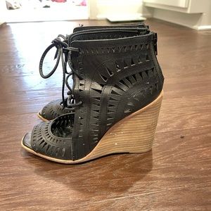 Jeffrey Campbell Rodillo-Hi Wedge
